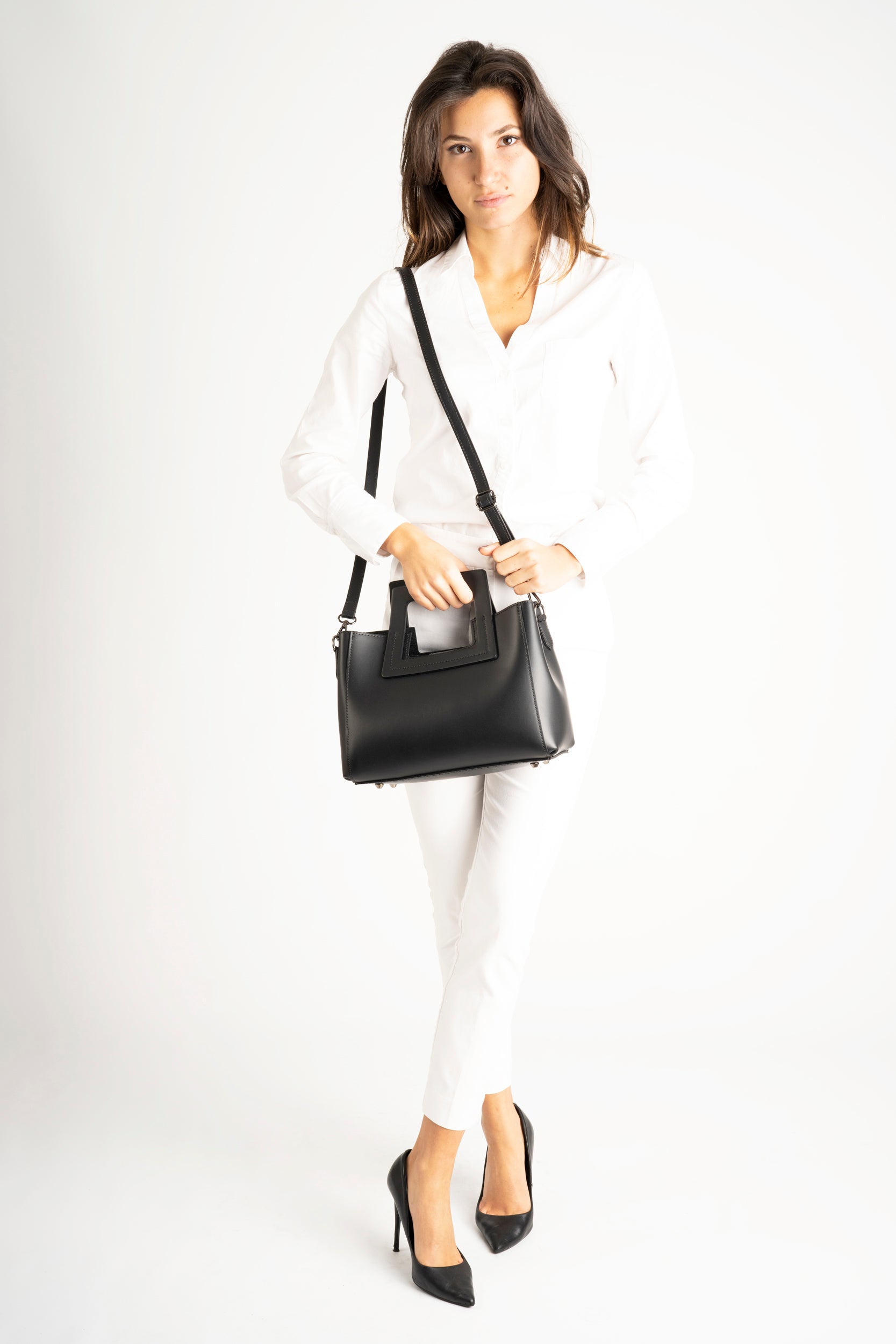 Handtasche Amira – Nero by MARELA